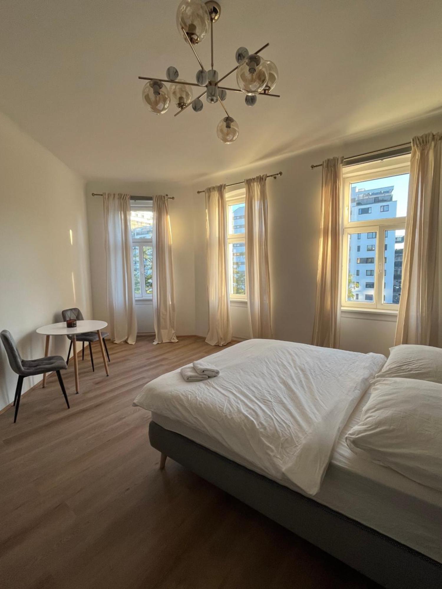 Apartment Schoenbrunn Near Metro Viena Exterior foto
